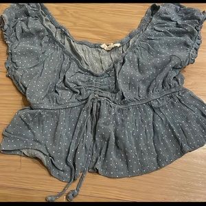 LA hearts top
